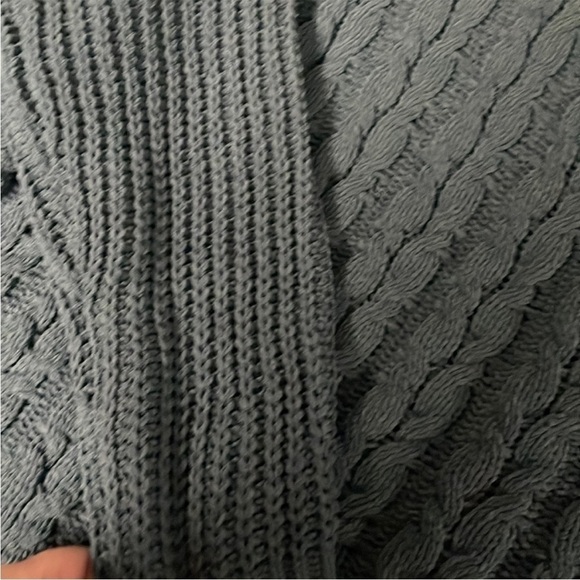 size large blueish gray P.O.L turtleneck sweater - Picture 3 of 5